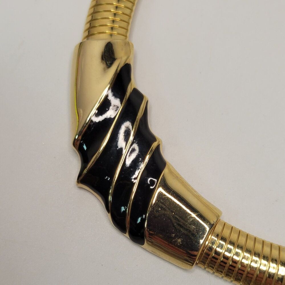 ▪︎Necklace - Picture 4 of 7